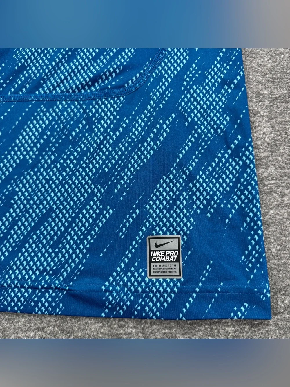 Nike Pro Combat Dri Fit Compression T Shirt Blue Mens Size X-Large Short Sleeve
